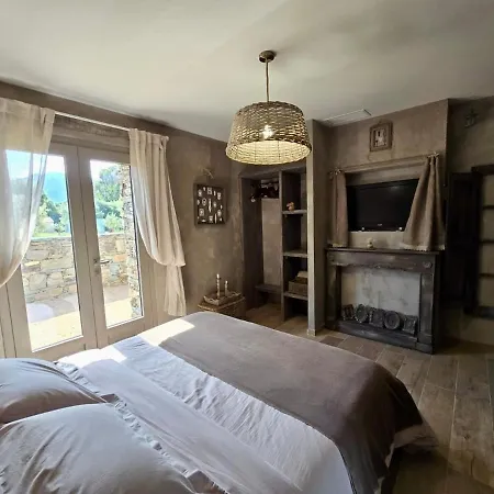 Villa U Loghju Oletta (Corsica)