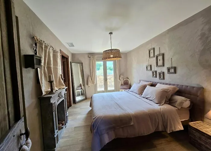 Villa U Loghju Oletta (Corsica)